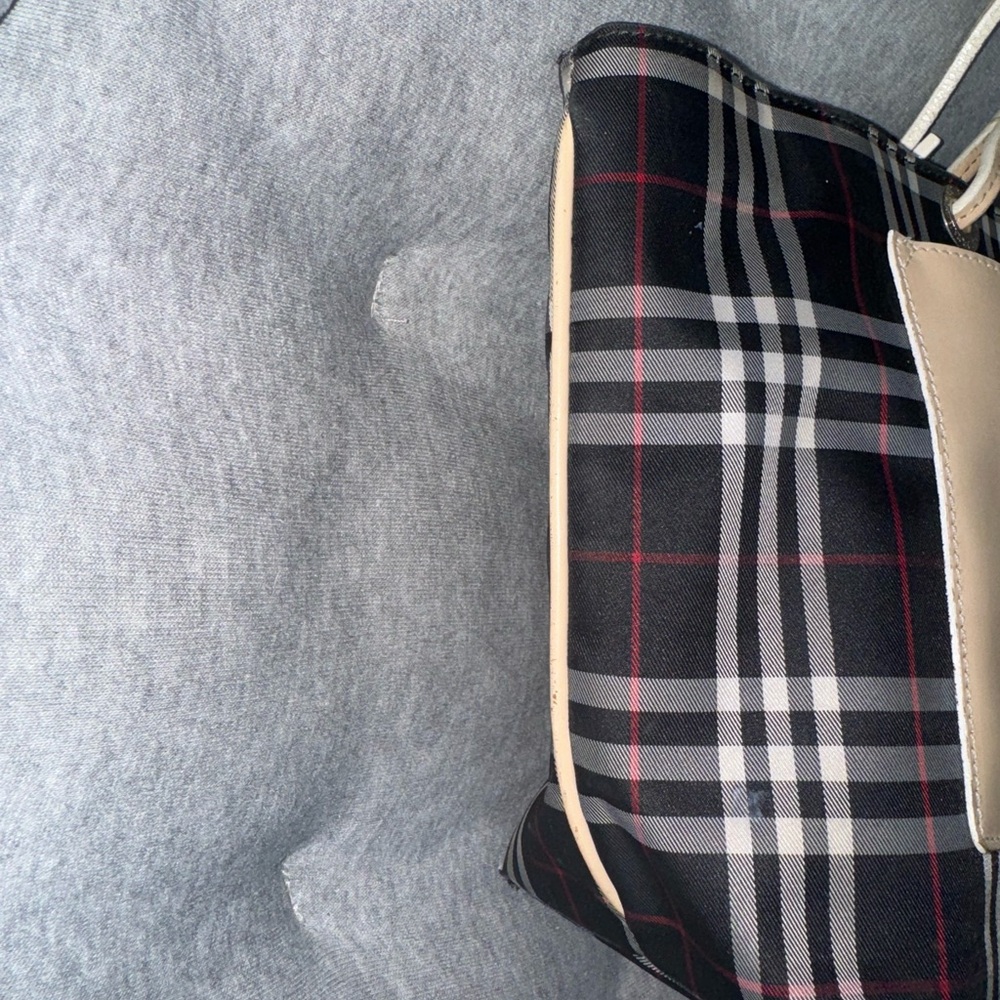 Burberry Black Canvas Vintage Check & Leather Tote Shoulder Handbag Purse Italy - Picture 8 of 14